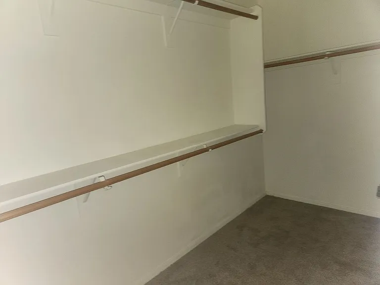 5511 S 15th Way — Photo 12