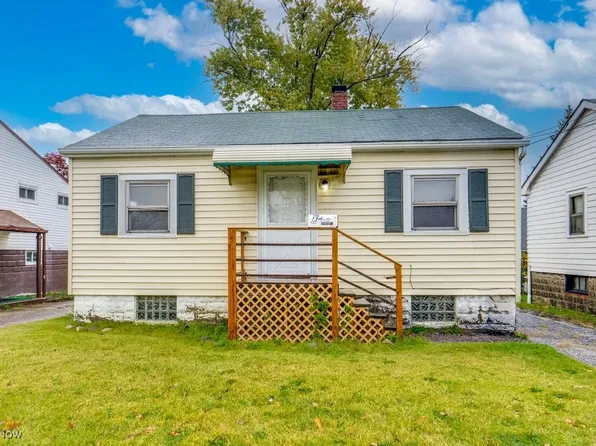 24681 Aurora Rd, Bedford Heights, OH 44146