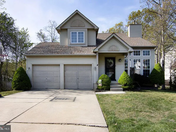 4 Silvius Ct, Sicklerville, NJ 08081