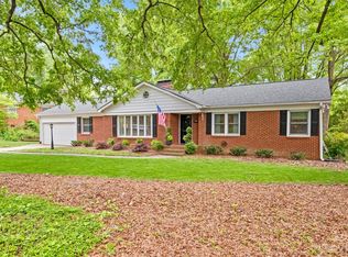 5318 Robinhood Rd, Charlotte, NC 28211