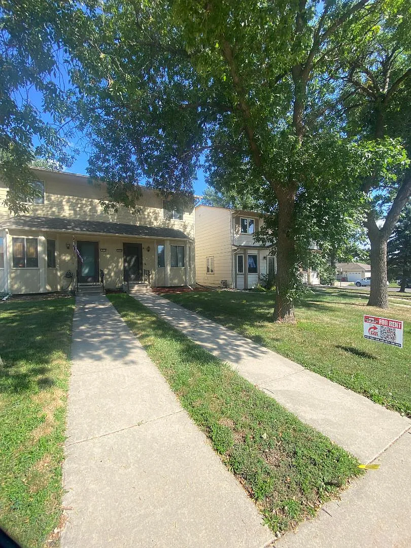 1914 S Cliff Ave - 1914 s cliff ave — Photo 1