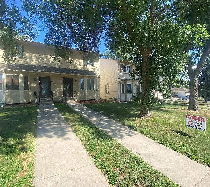 1914 S Cliff Ave