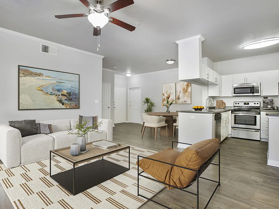 Alicante Apartment Homes