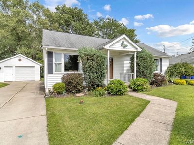 4437 Willow Ln, Hamburg, NY, 14075