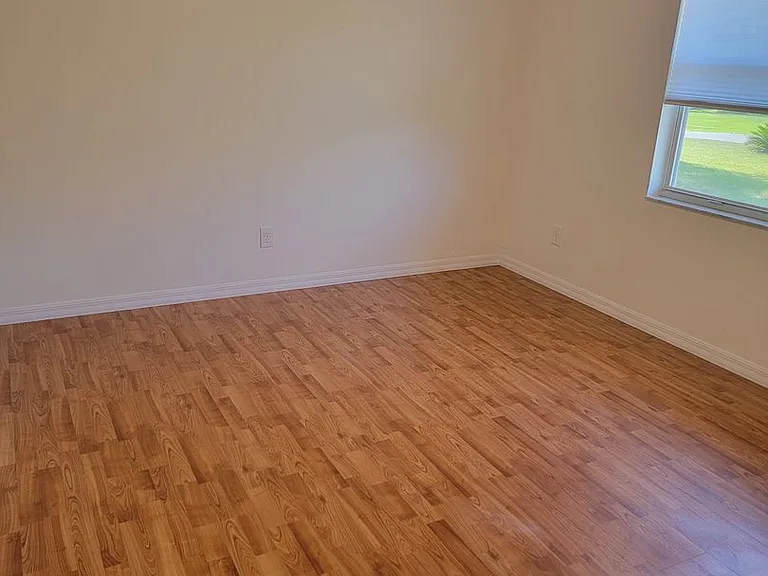 665 W Sunset Strip Dr — Photo 13