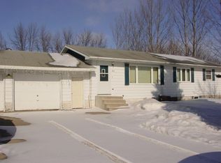 602 12th St, Manvel, ND 58256