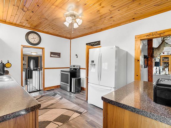 2nd image of 1705 Littleton Blvd