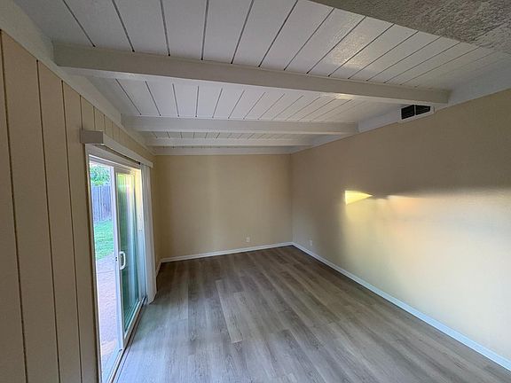 4th image of 2781 65th Ave