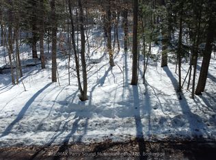 44 Ridgeway Dr, Carling, ON P0G1G0