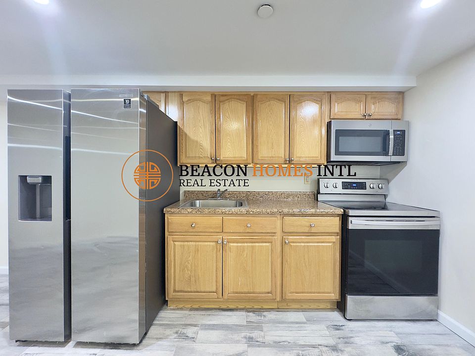 1st image of 2936 Tenbroeck Ave #1B