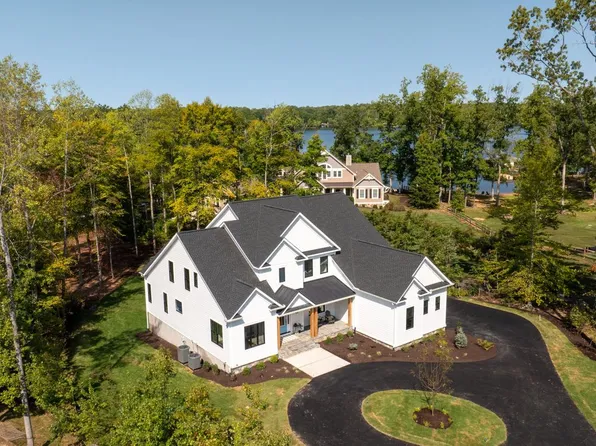 103 Wateredge Ln, Fredericksburg, VA 22406