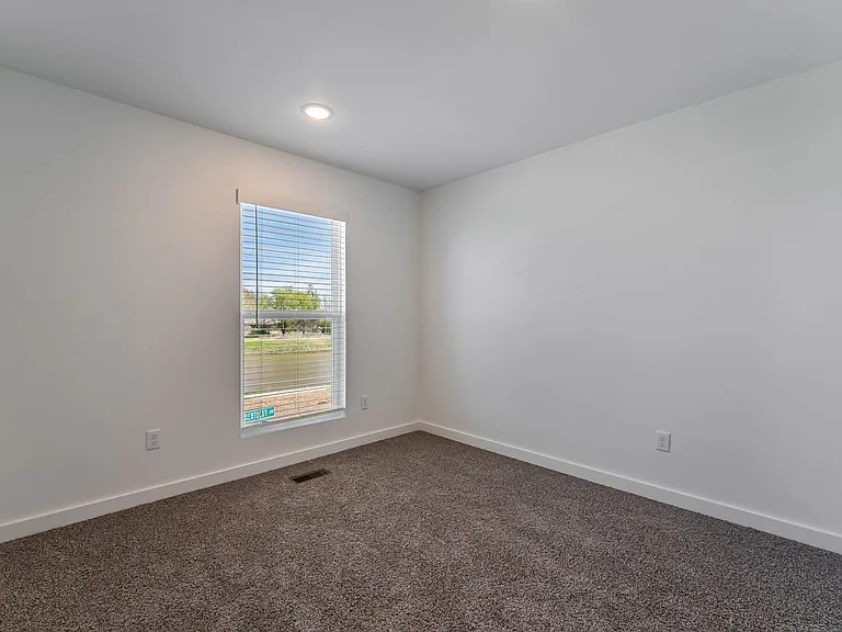 1101 Kentucky Ave — Photo 12