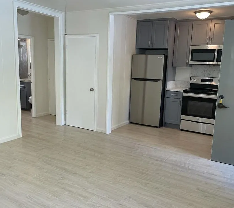 1839 Kaioo Dr