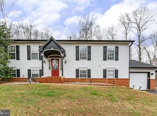 11109 Surry Woods Ct, Fredericksburg, VA