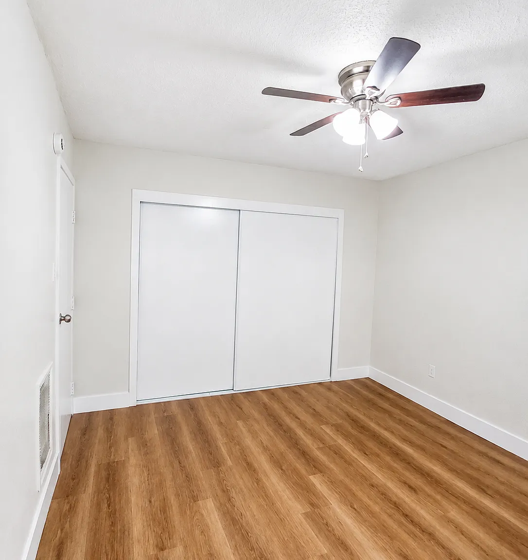 1540 N Laurel Ave Los Angeles, CA 90046 — Photo 4
