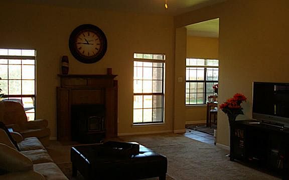 2nd image of 1019 Bucknell Dr
