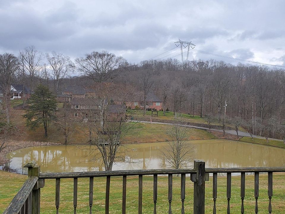 2nd image of 500 McCloud Rd