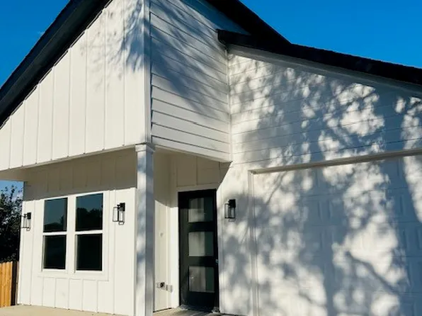 5824 Plum Dale Rd, Dallas, TX 75241