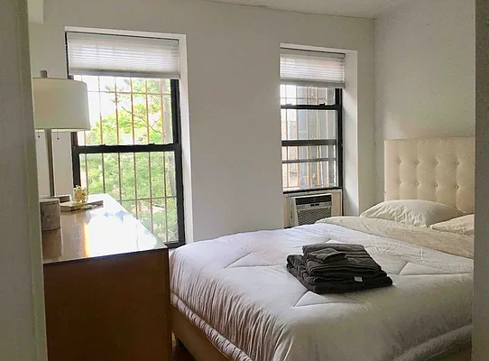 Rented by Oxford Property Group | media 9