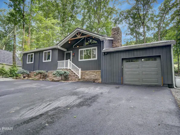 148 Eastwood Dr, Greentown, PA 18426