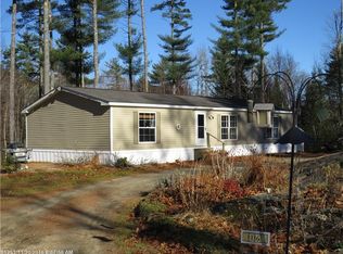 16 Russell Ln, Warren, ME 04864