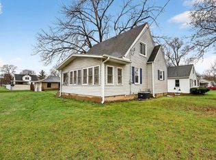 622 Townline Ave, Beloit, WI 53511
