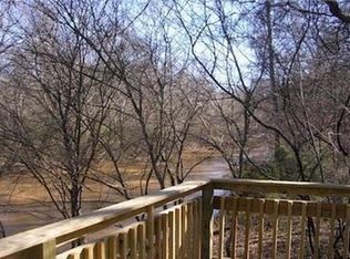 1100 Apalachee Meadows Dr, Madison, GA 30650