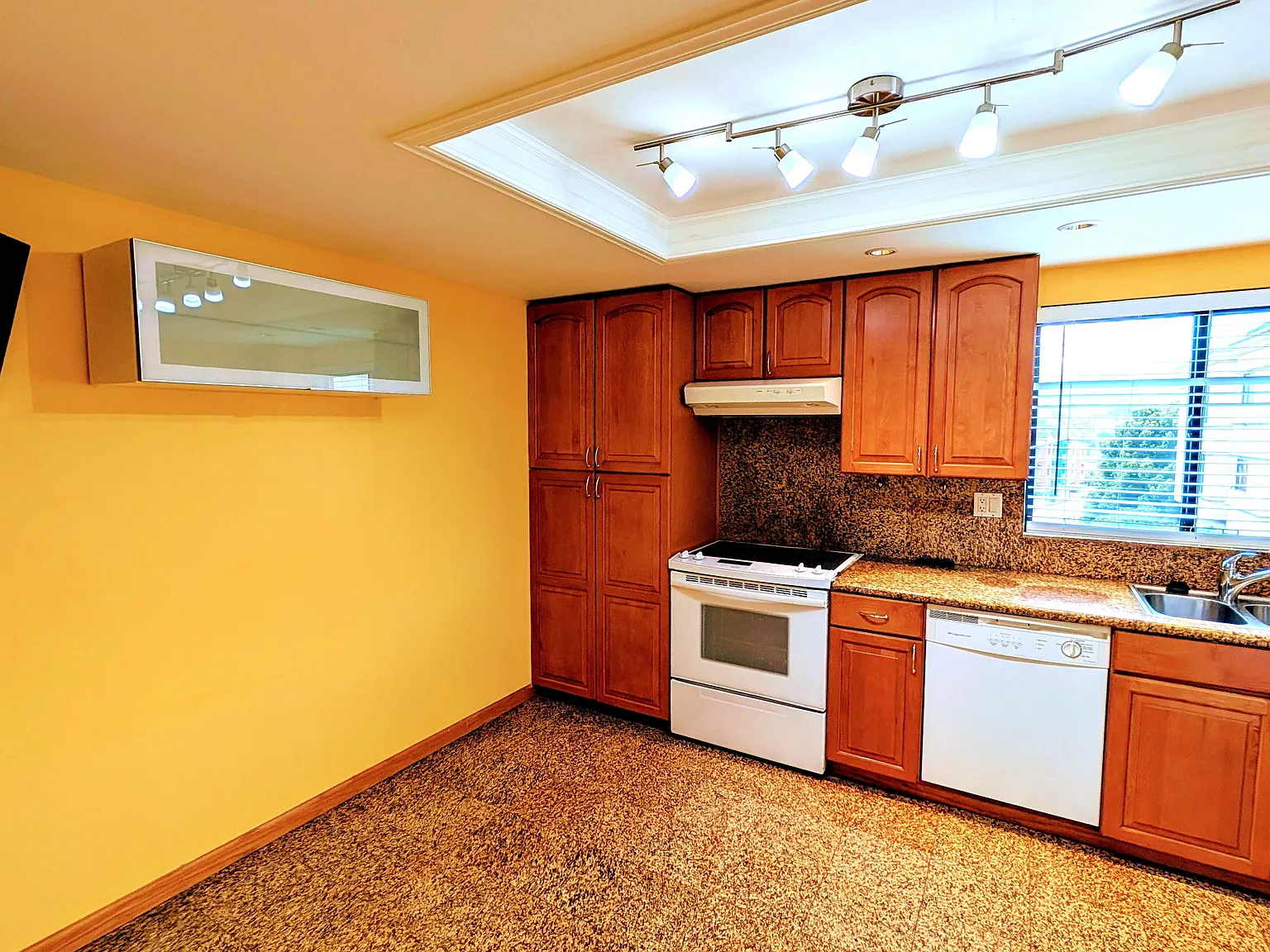 41 Dorado Ter — Photo 3