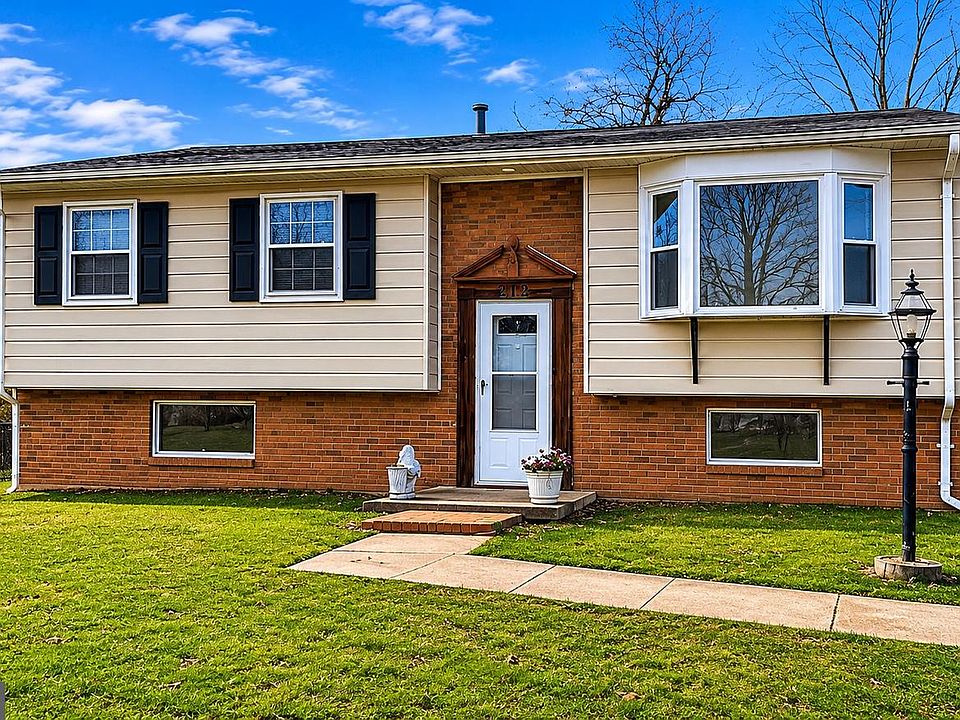 1st image of 3115 Lakehurst Ave