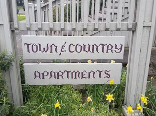 201 S Edwards St APT 2, Newberg, OR 97132