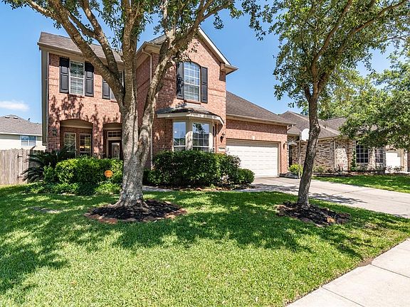 2nd image of 17623 Sierra Creek Ln