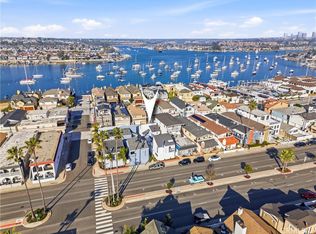 820 W Balboa Blvd, Newport Beach, CA 92661