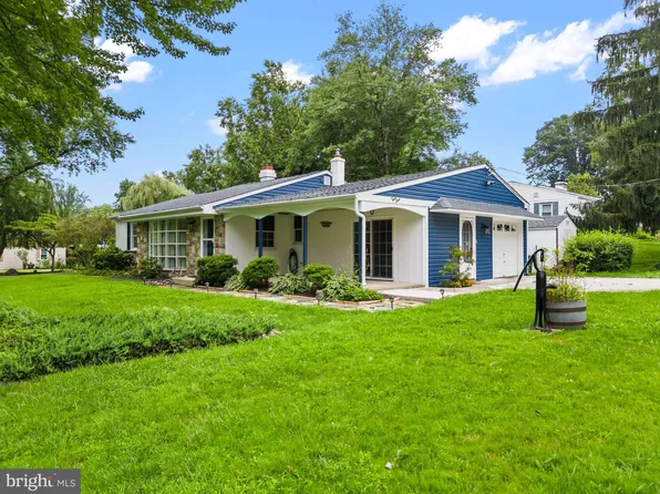 48 Winding Ln, Feasterville Trevose, PA 19053