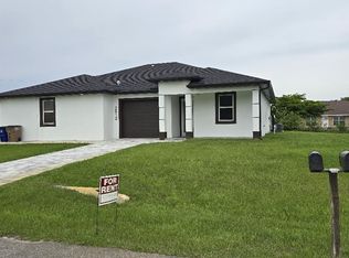 2412 Delta Ave N #2412, Lehigh Acres, FL 33971