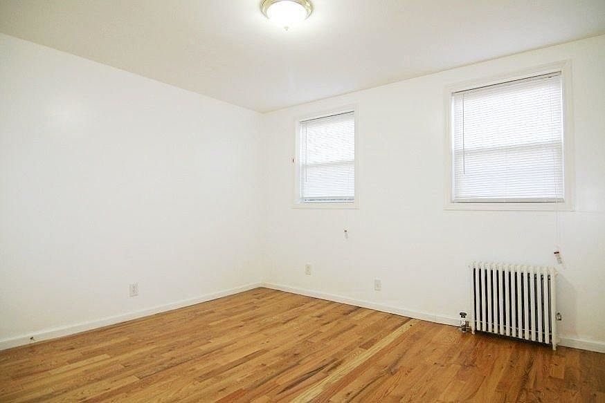 1st image of 454 Lorimer St #1A