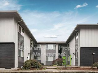 838 SE 42nd Ave, Portland, OR 97215
