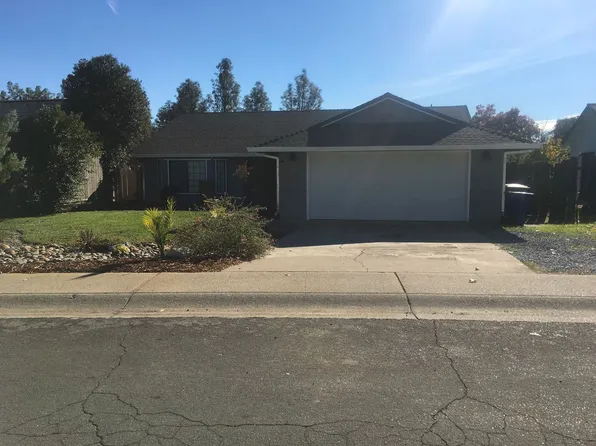 2325 Candlewood Dr, Redding, CA 96003