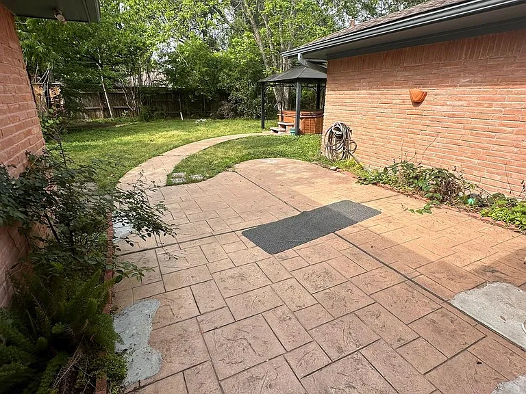 4422 Nenana Dr — Photo 5