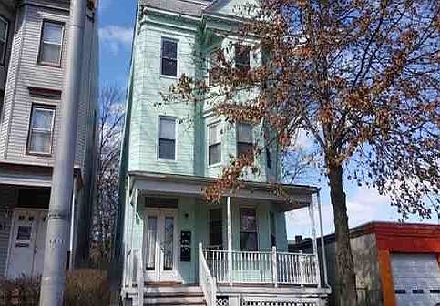 1st image of 81 Shepard Ave