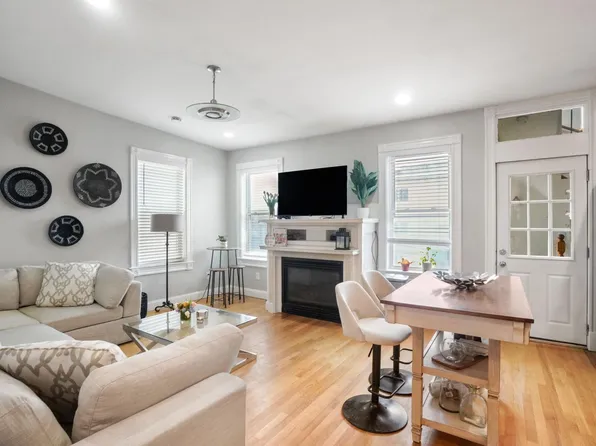 6 O St #2, Boston, MA 02127