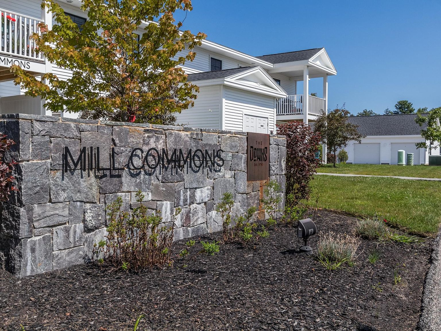 2 Mill Commons Dr, Scarborough, ME 04074 Zillow