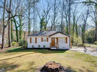 6385 Lobelia Rd SW, Mableton, GA 30126