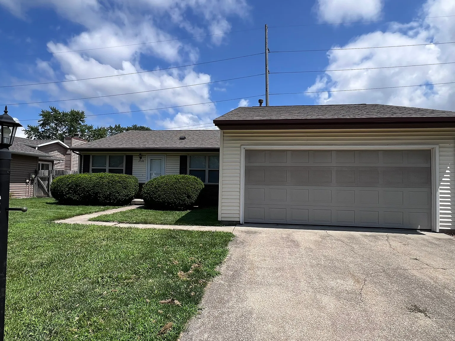 2320 Osage Dr photo 1