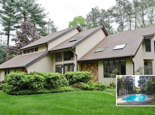 55 Westbury Dr, Sparta, NJ 07871