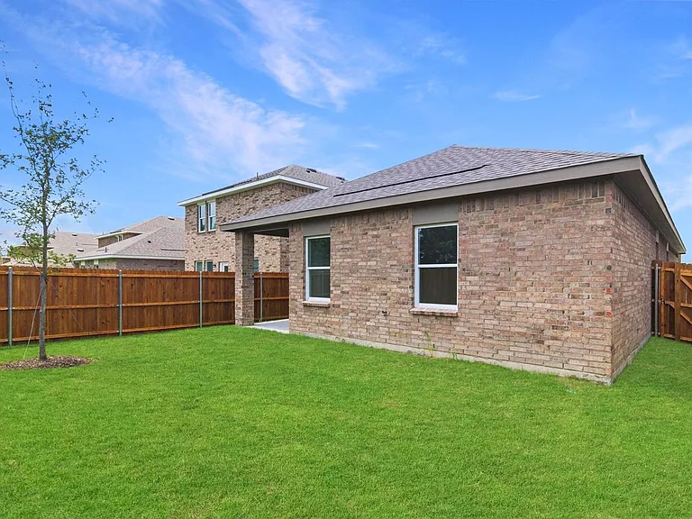 2120 Prairie Ln — Photo 17