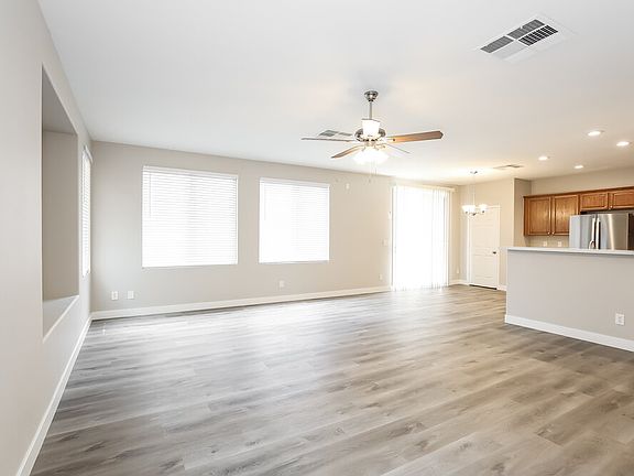 4th image of 5837 Magic Oak St