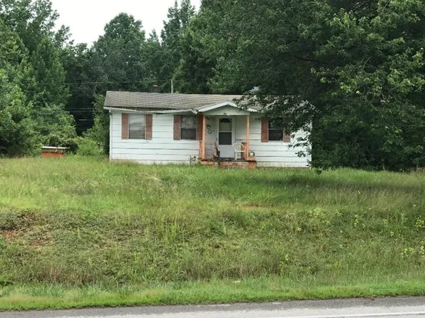 2004 Malmaison Rd, Blairs, VA 24527