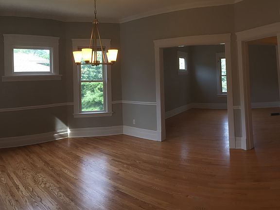 5th image of 519 Woodbine Ave APT 2N