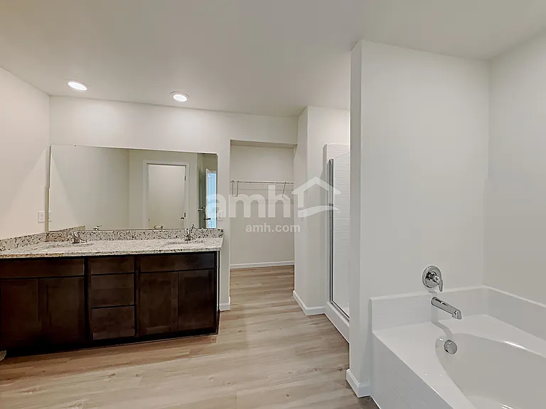 1215 W 17th Ave — Photo 11
