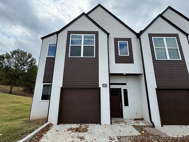1st image of 3402 Redbud Ln